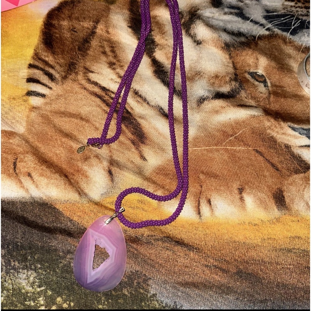 Robert Verdi Beaded Necklace With Pendant
